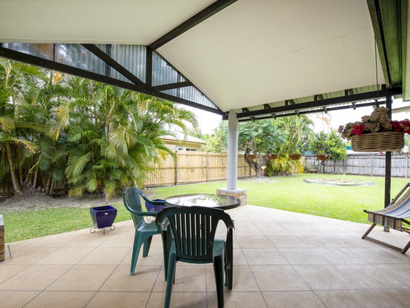 12 Forest Glen Drive, Mossman QLD 4873