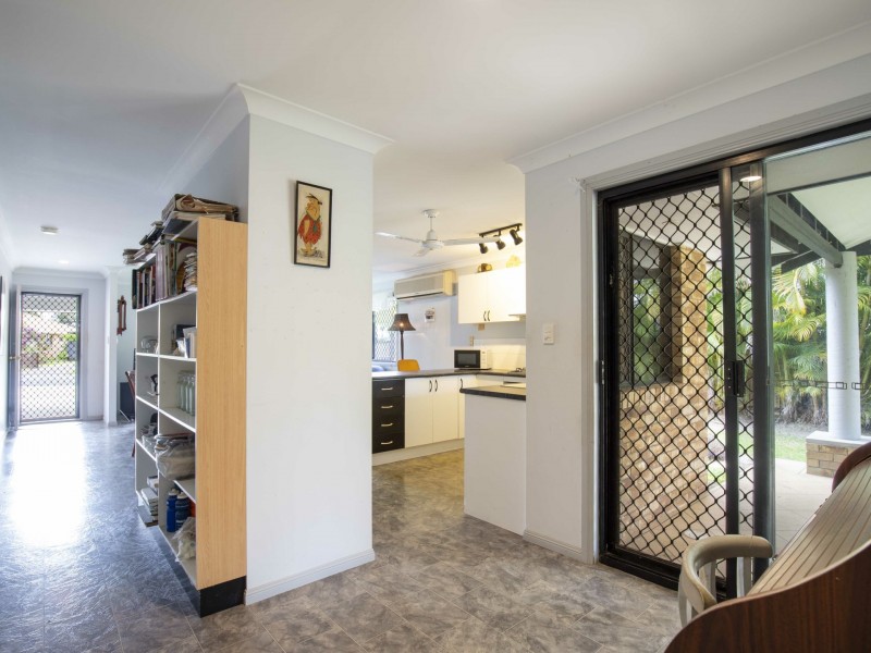 12 Forest Glen Drive, Mossman QLD 4873