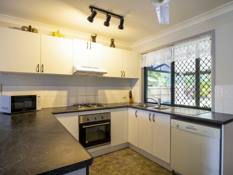 12 Forest Glen Drive, Mossman QLD 4873