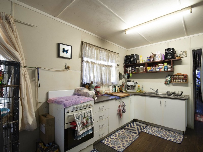 6 Rankin Street, Newell QLD 4873