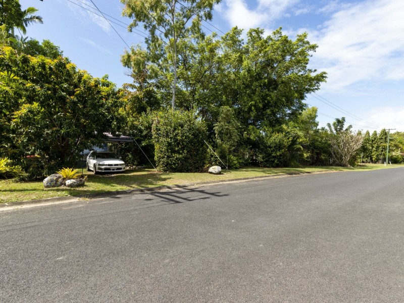 6 Rankin Street, Newell QLD 4873