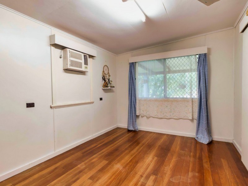 19 Foxton Avenue, Mossman QLD 4873