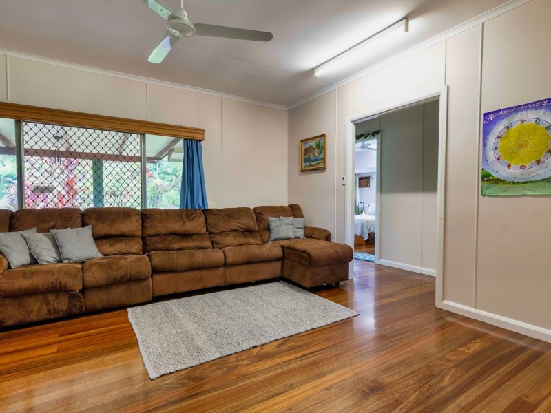 19 Foxton Avenue, Mossman QLD 4873