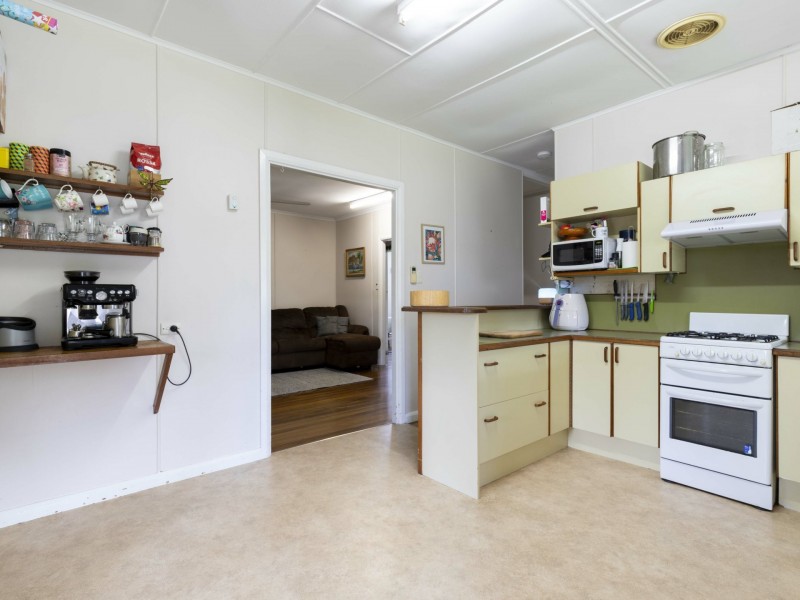 19 Foxton Avenue, Mossman QLD 4873