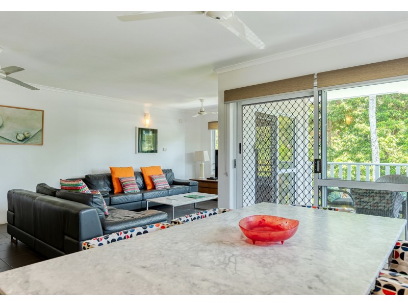 13 Outrigger/16-18 Mudlo Street, Port Douglas QLD 4877