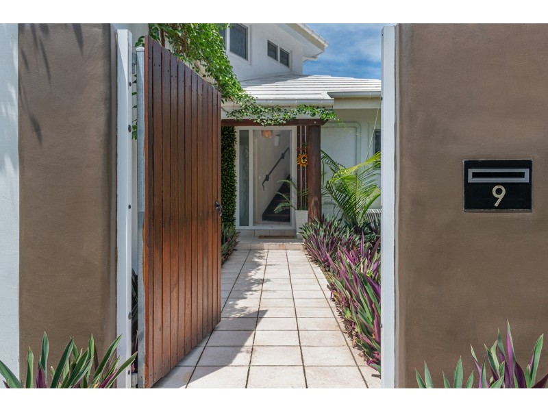 9 Baler Street, Port Douglas QLD 4877