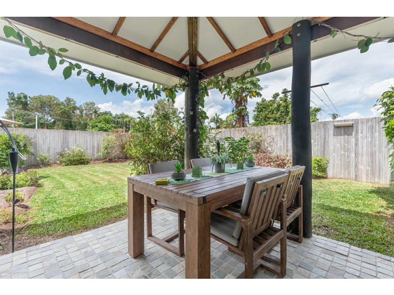 9 Baler Street, Port Douglas QLD 4877