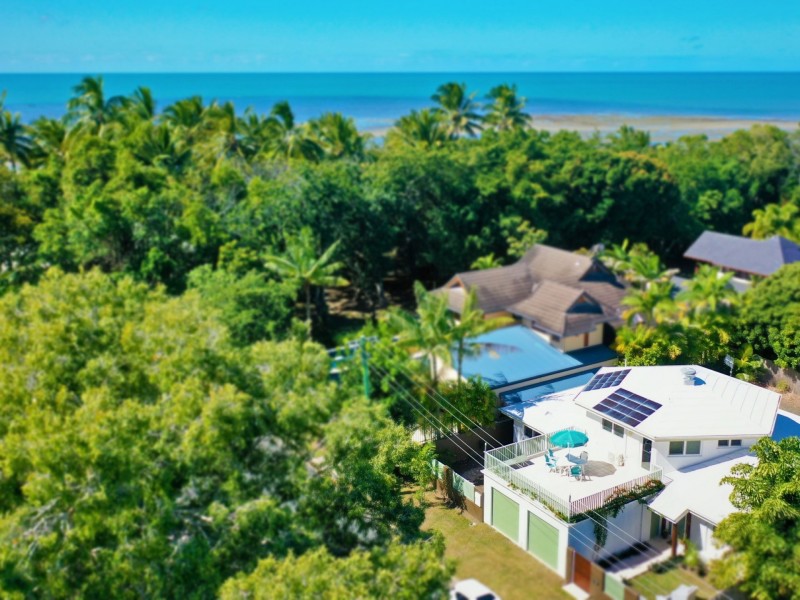 9 Baler Street, Port Douglas QLD 4877