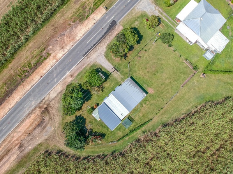 37 Cedars Street, Mossman QLD 4873