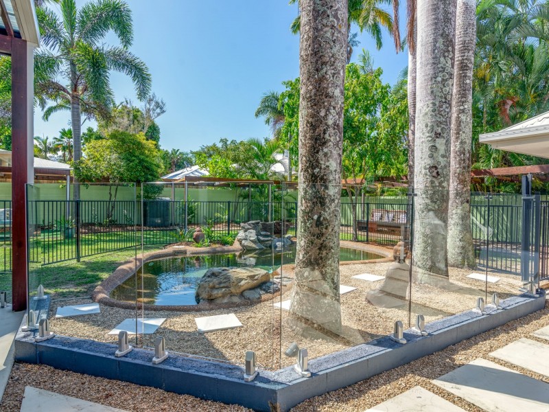 9 Limpet Avenue, Port Douglas QLD 4877