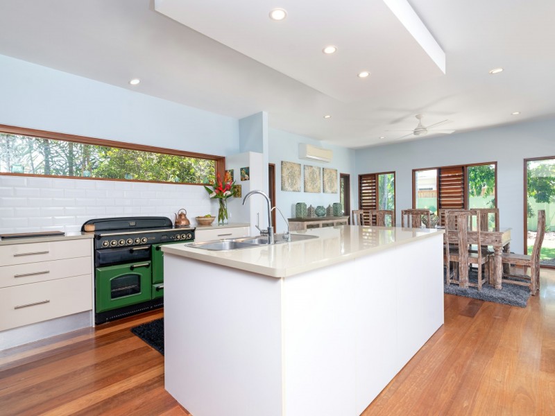 9 Limpet Avenue, Port Douglas QLD 4877