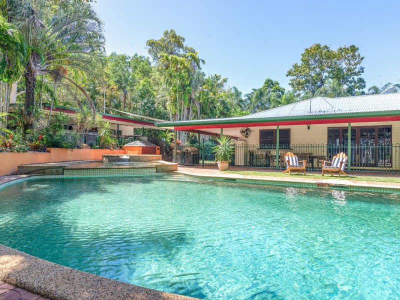 14-16 Nancy Close, Oak Beach QLD 4877