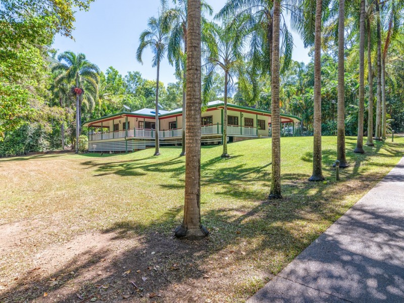14-16 Nancy Close, Oak Beach QLD 4877