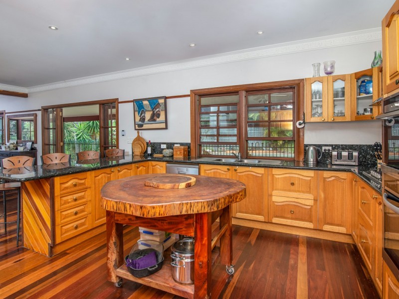 14-16 Nancy Close, Oak Beach QLD 4877