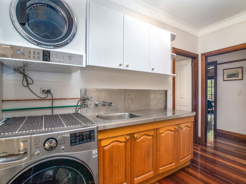 14-16 Nancy Close, Oak Beach QLD 4877