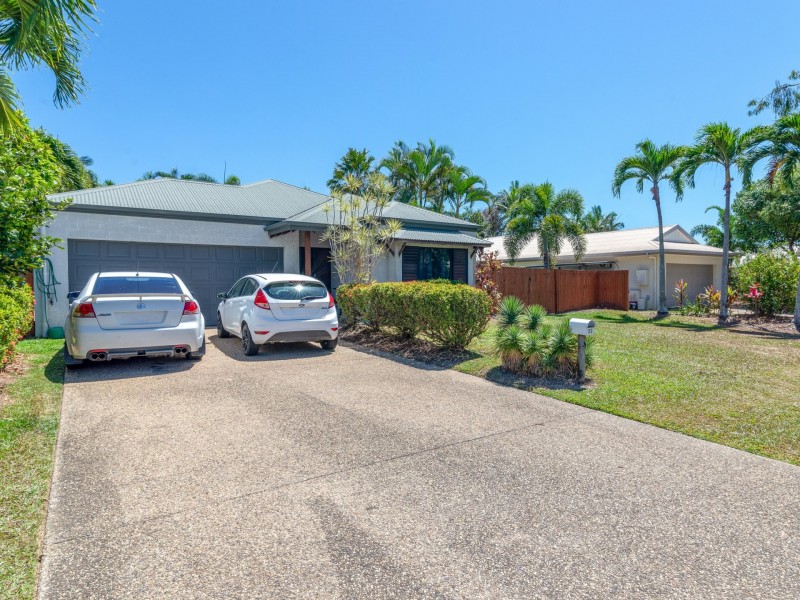 33 Birdwing Street, Port Douglas QLD 4877