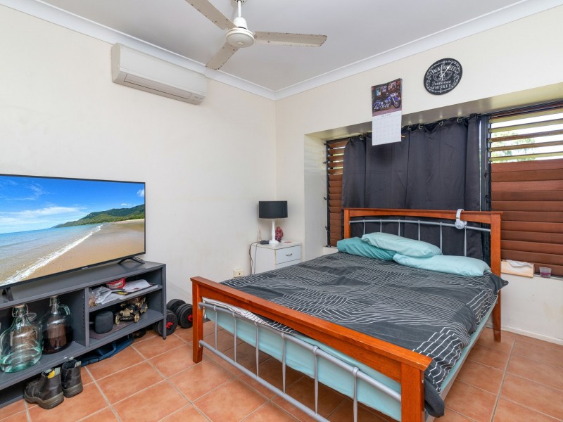 33 Birdwing Street, Port Douglas QLD 4877