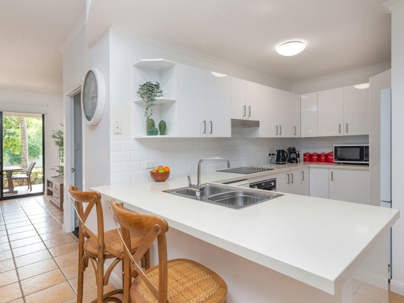 4 Mediterranean/9 Port Douglas Road, Port Douglas QLD 4877