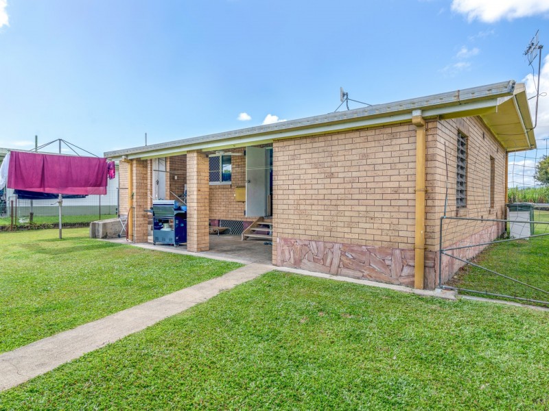 9 Cedars Street, Mossman QLD 4873