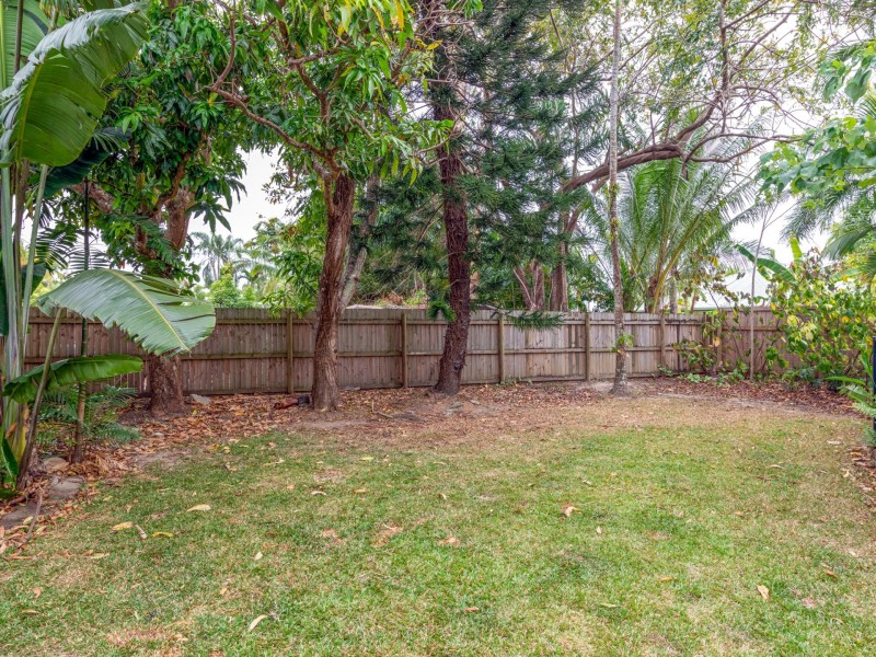 11 Agincourt Street, Port Douglas QLD 4877