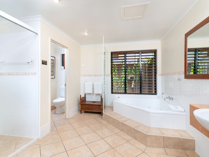 38 A/B Hibiscus Gardens/18-20 Owen Street, Port Douglas QLD 4877