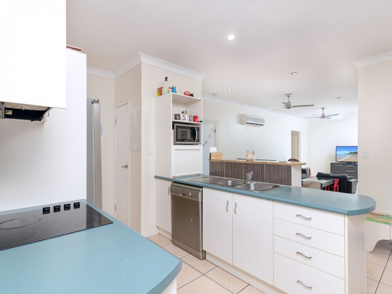 16 Sanderling Close, Port Douglas QLD 4877