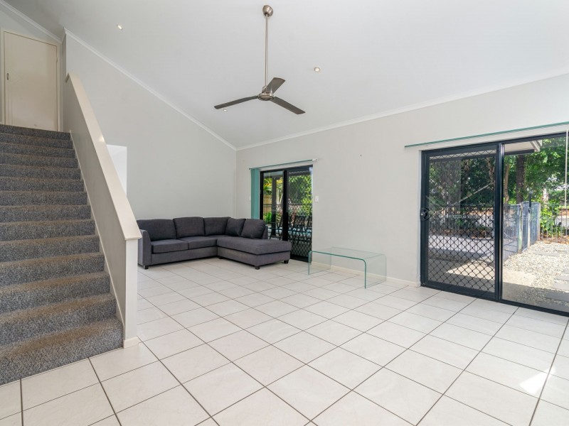 1 Fronds/33 Nautilus Street, Port Douglas QLD 4877