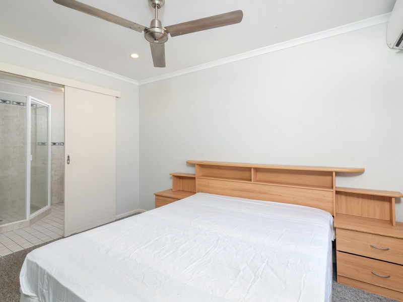 1 Fronds/33 Nautilus Street, Port Douglas QLD 4877