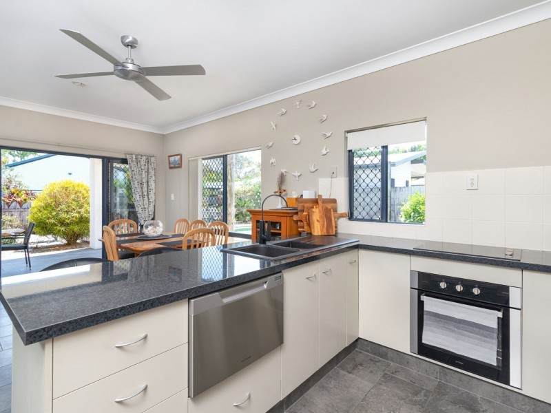 6 Corella Street, Port Douglas QLD 4877