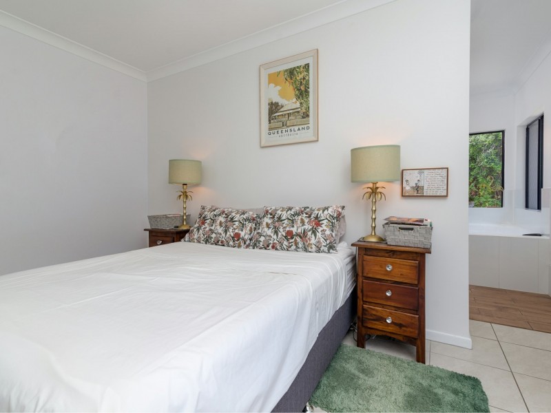 32 Brolga Street, Port Douglas QLD 4877