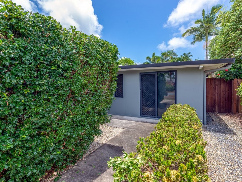32 Brolga Street, Port Douglas QLD 4877