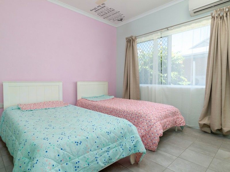 15 Watson Close, Mossman QLD 4873