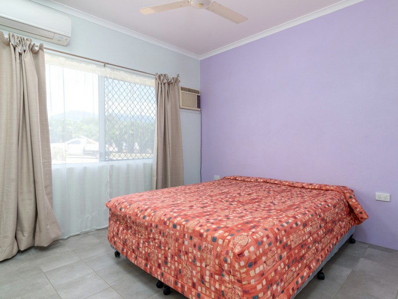 15 Watson Close, Mossman QLD 4873