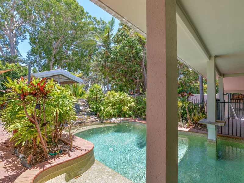 16 Nautilus Street, Port Douglas QLD 4877