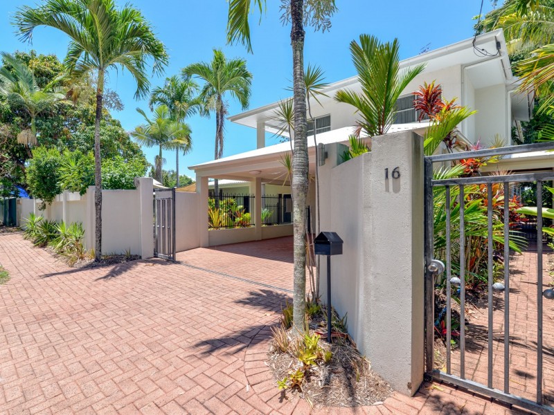 16 Nautilus Street, Port Douglas QLD 4877