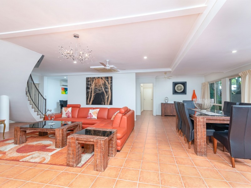 16 Nautilus Street, Port Douglas QLD 4877