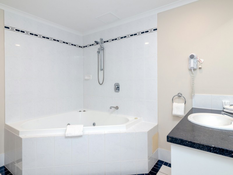 18 Regal on Macrossan/51 Macrossan Street, Port Douglas QLD 4877