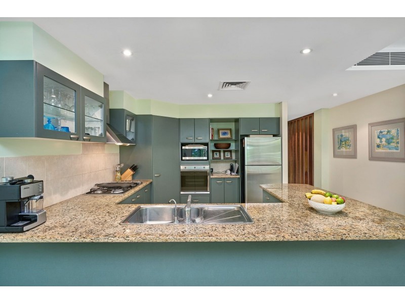 6 Thorntons/18-28 St Crispins Ave, Port Douglas QLD 4877