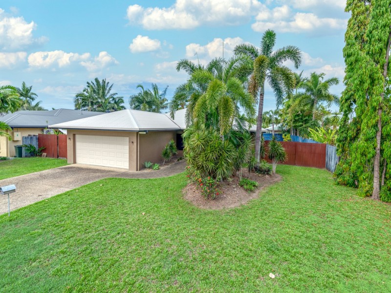 42 Brolga Street, Port Douglas QLD 4877