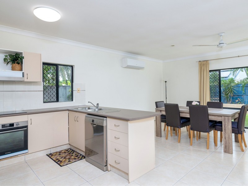 42 Brolga Street, Port Douglas QLD 4877
