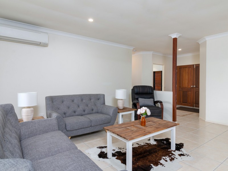 42 Brolga Street, Port Douglas QLD 4877