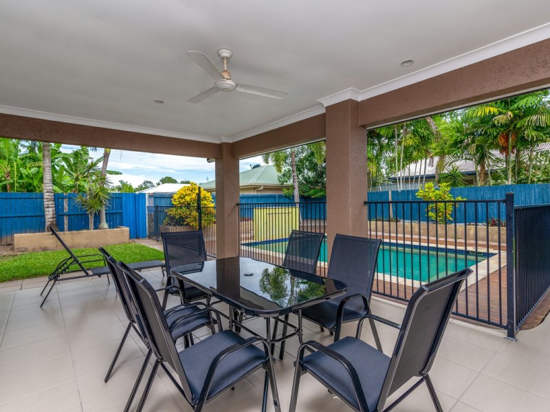 42 Brolga Street, Port Douglas QLD 4877