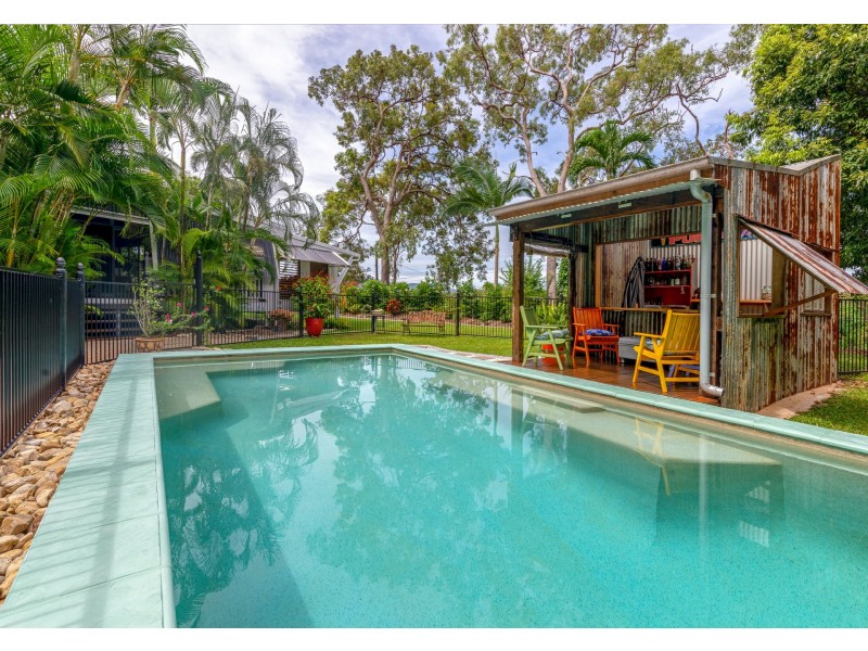 2069 Mossman Daintree Road, Wonga Beach QLD 4873