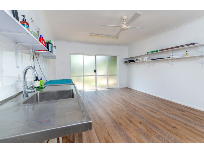 9 Limpet Ave, Port Douglas QLD 4877