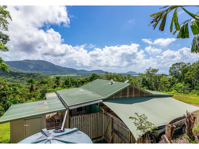 6 Milky Pine Road, Daintree QLD 4873