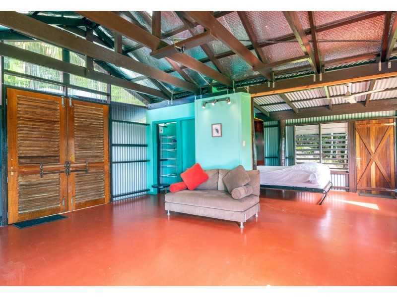 6 Milky Pine Road, Daintree QLD 4873