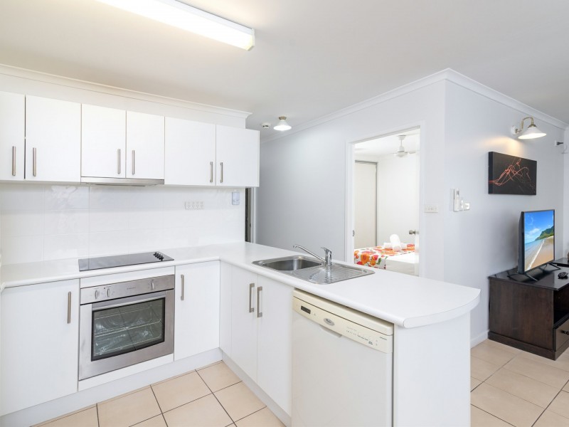 17 Outrigger/16-18 Mudlo Street, Port Douglas QLD 4877