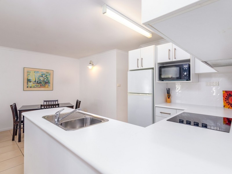 17 Outrigger/16-18 Mudlo Street, Port Douglas QLD 4877