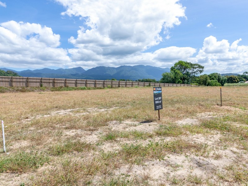 7 Danbal Close, Cooya Beach QLD 4873