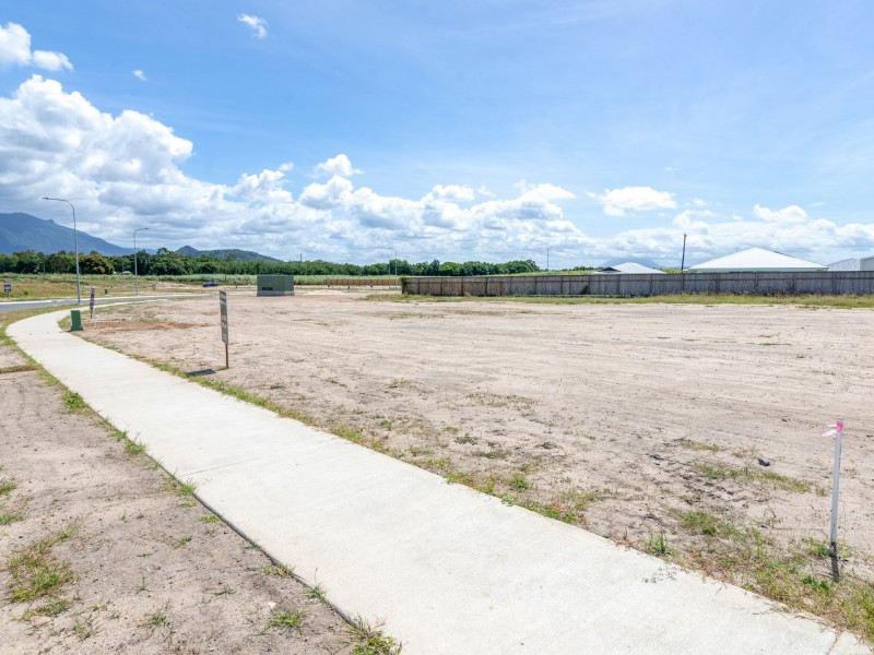 24 Barrbal Drive, Cooya Beach QLD 4873